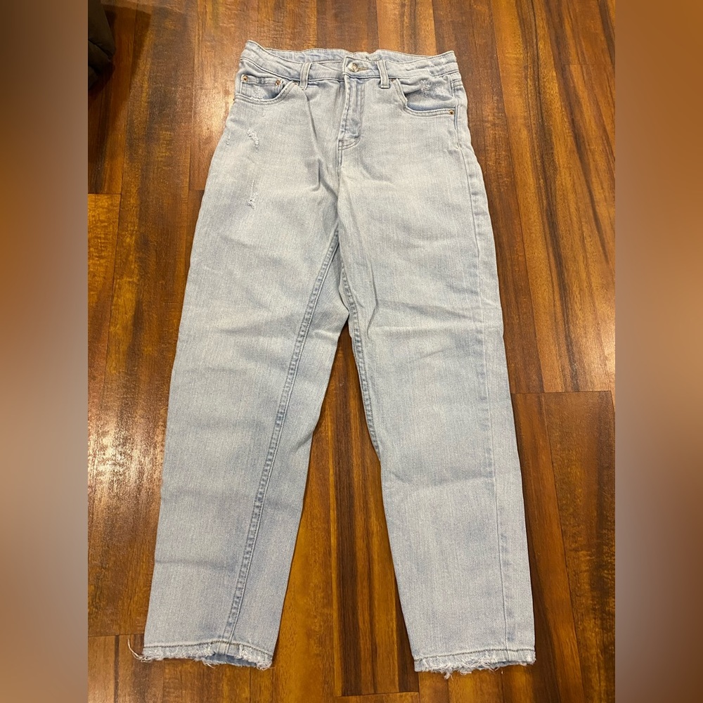 Wild Fabel straight leg jeans. Size 2.